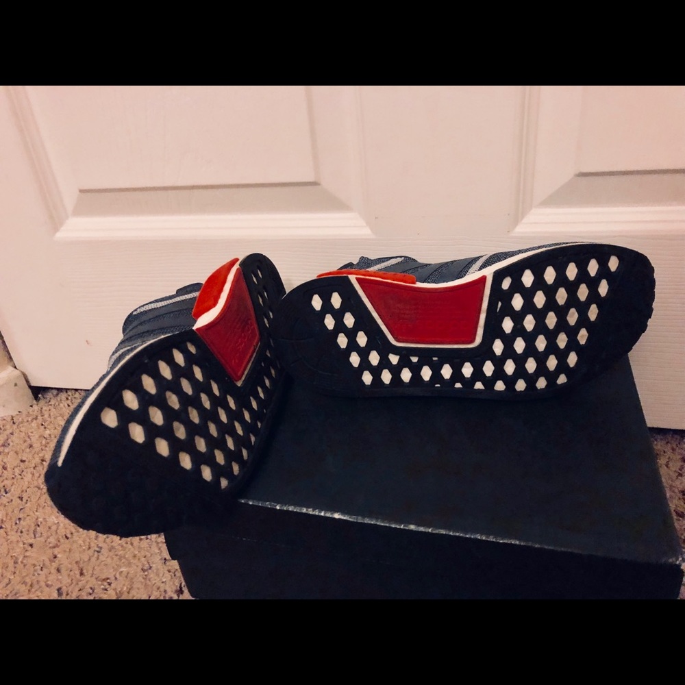 ADIDAS NMD R1 US M SIZE 4 PRE OWNED - Picture 3 of 8